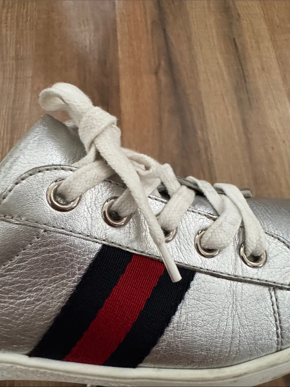 Gucci kids Ace Sneakers in metallic silver leather